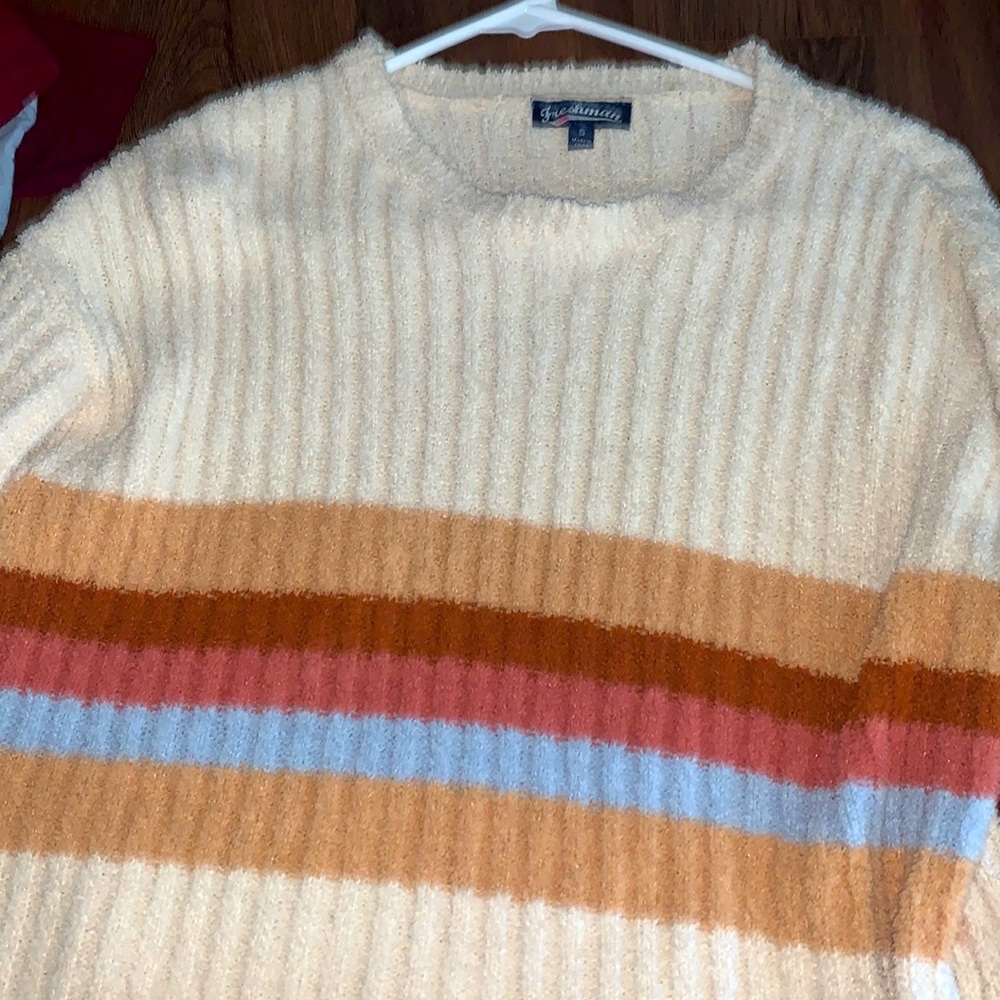 Long sleeve crop top